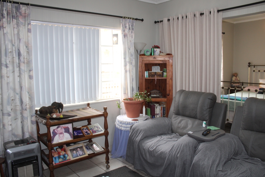 2 Bedroom Property for Sale in Riversdale Western Cape
